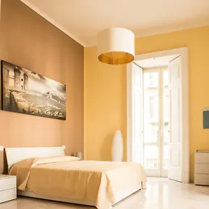 Maria Mari House Apartment Neapel